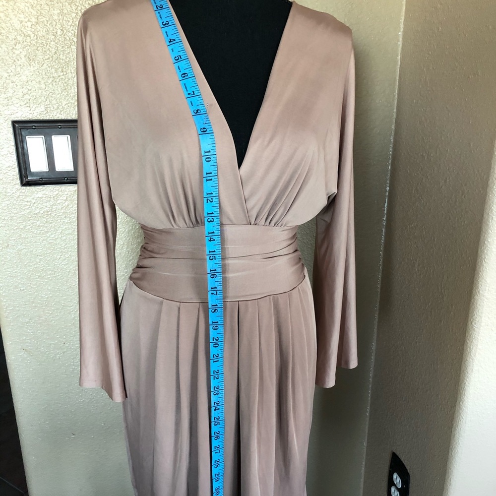 Bebe cocktail dress - Picture 4 of 10